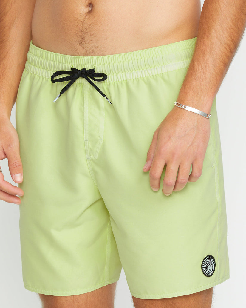 CENTER TRUNK 17
